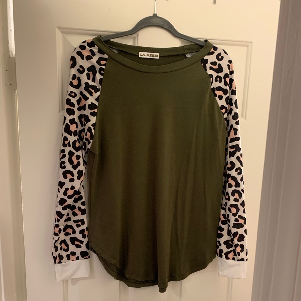 Designer top